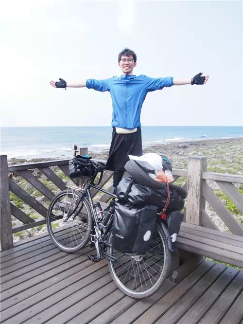 温州单腿男孩76天跨国骑行4000多公里